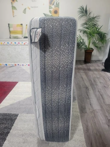 Springwall Chiropractic Queen Mattress - photo 4