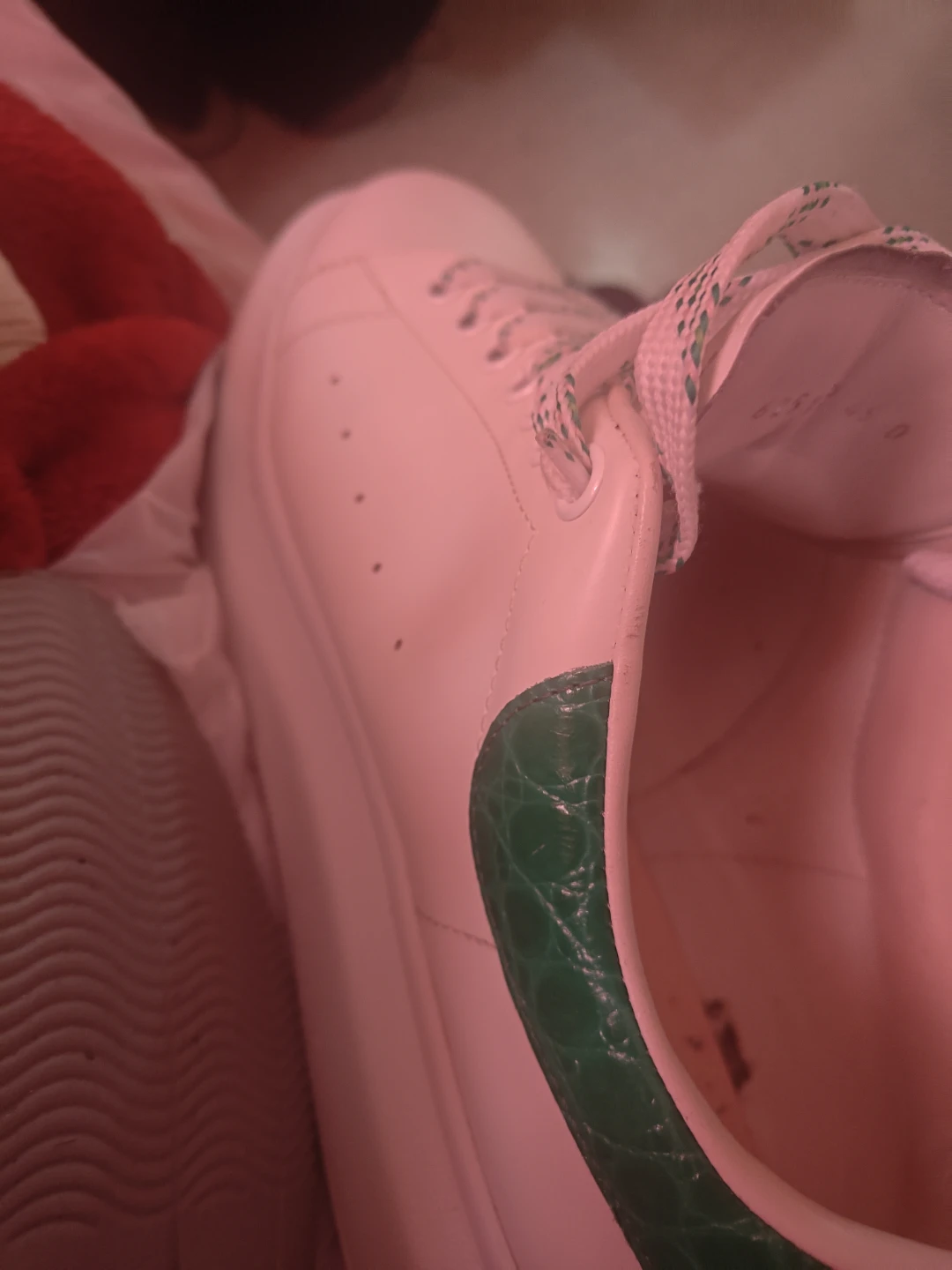 Alexander McQueen Oversized Sneakers White Green Crocodile Heel - photo 4