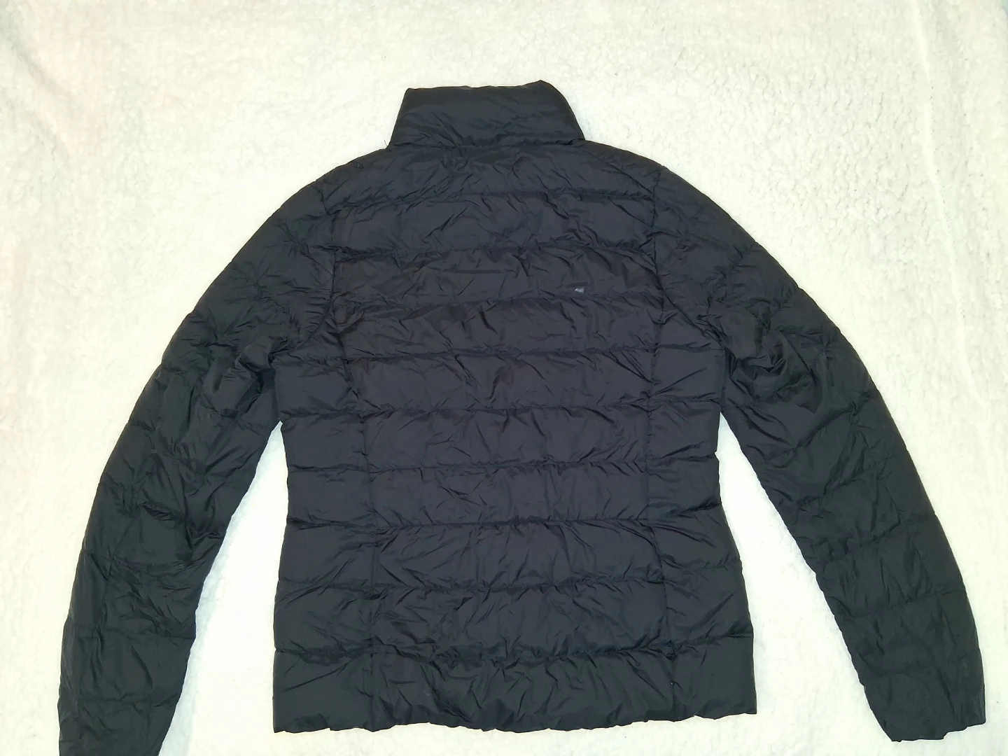 Uniqlo Lightweight Down Puffer Jacket XS - photo 2