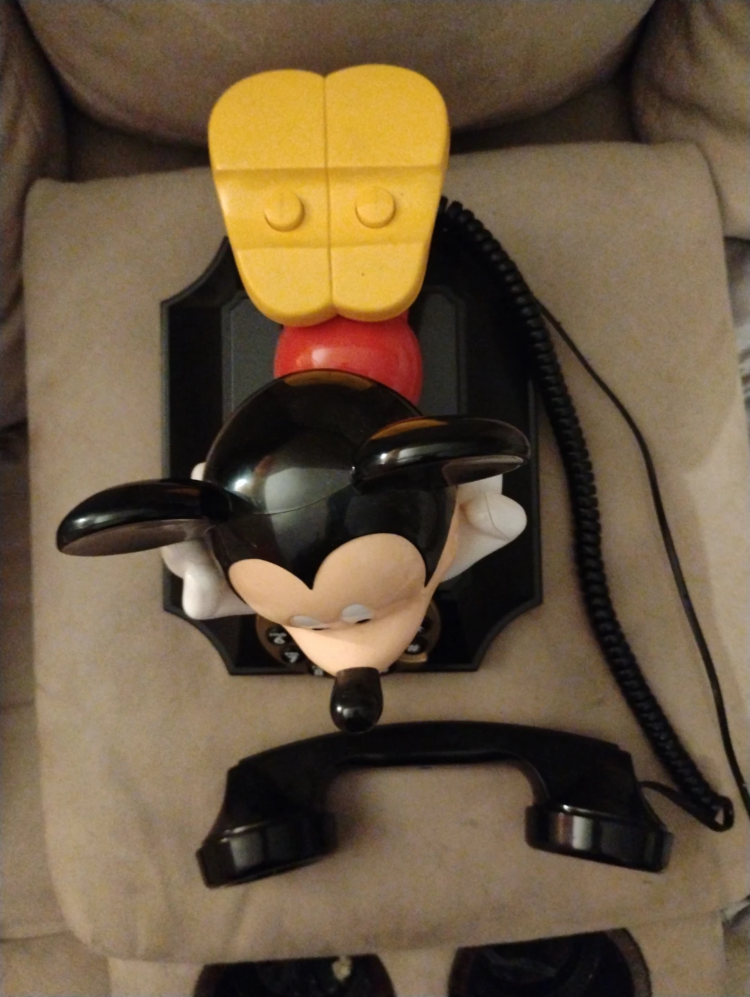 Mickey Mouse Rotary Dial Telephone - photo 3