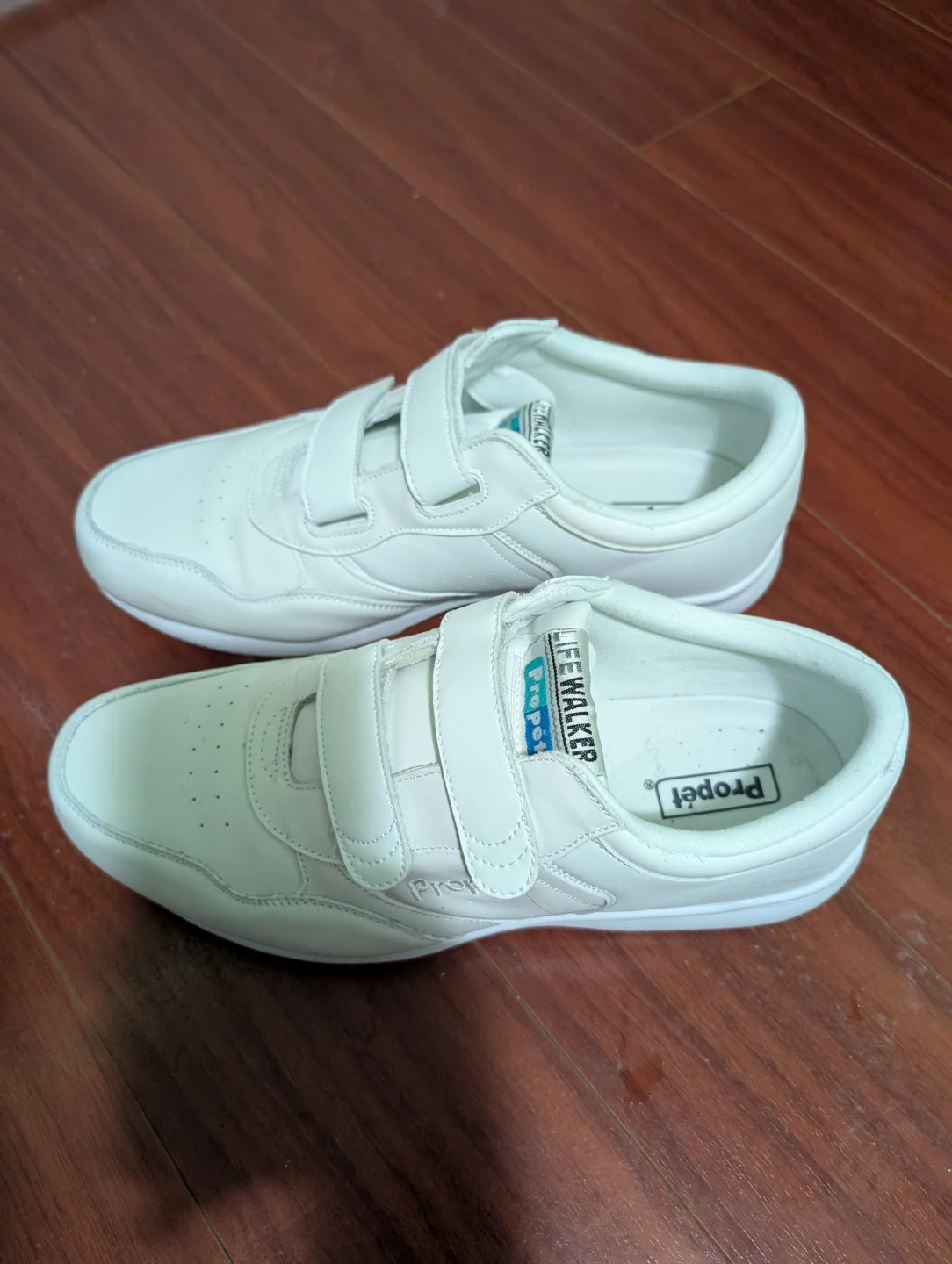 Propet Life Walker White Velcro Shoes - photo 4