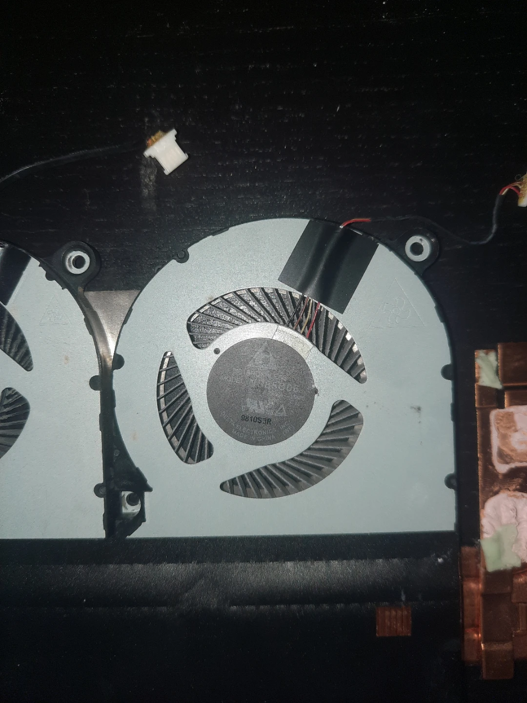 Acer Nitro 5 AN515-43 CPU/GPU Cooling Fan DFS501105PR0T - photo 2