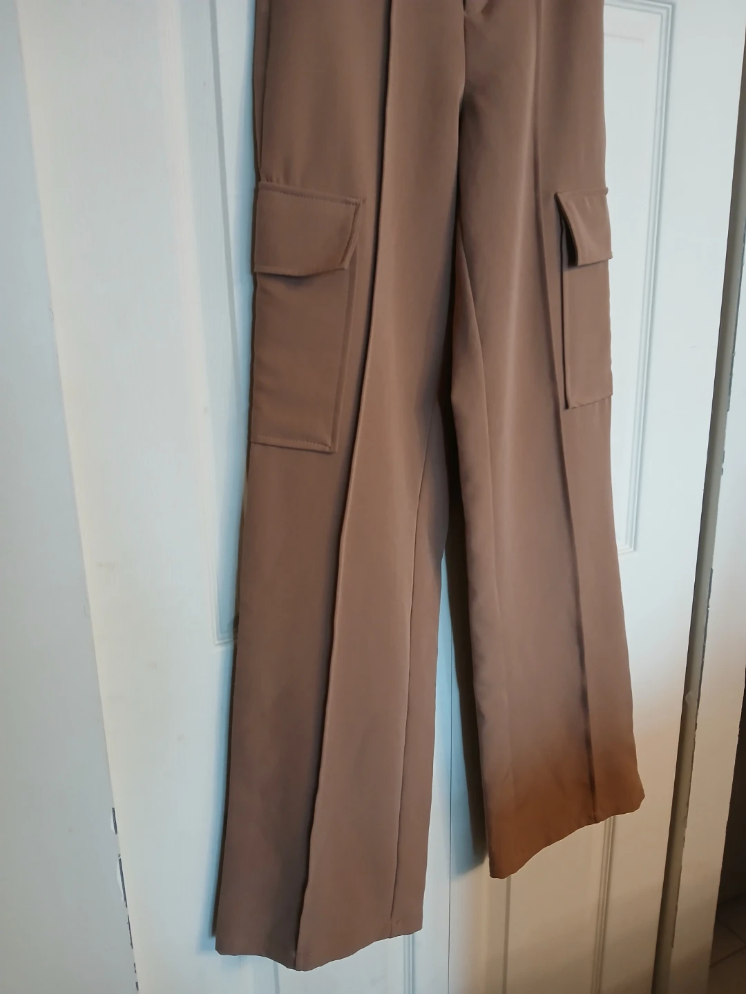 Forever 21 brown cargo pants, size extra small (XS) - photo 4