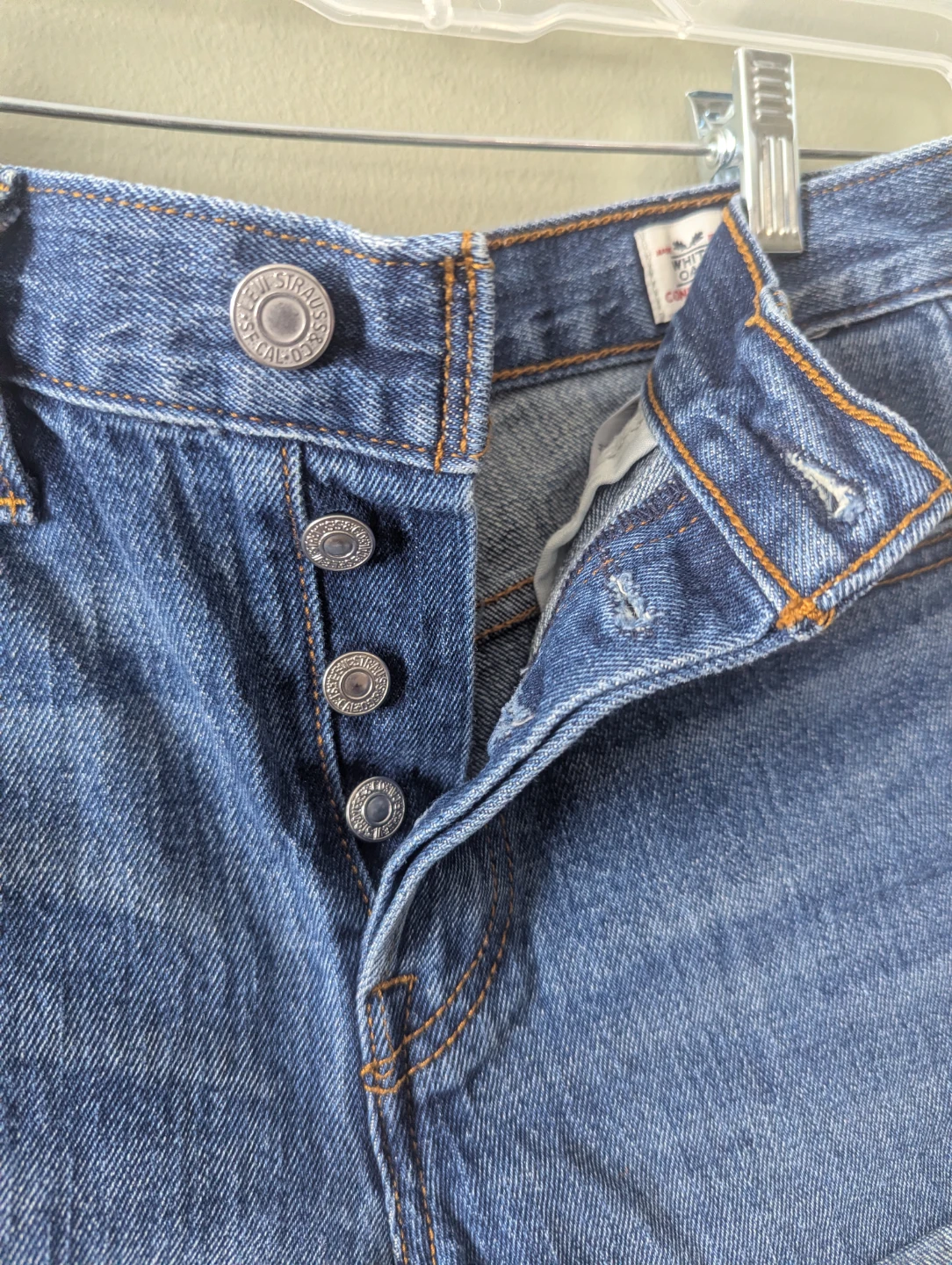 Levi's Women's Denim Shorts Size 26 - photo 4