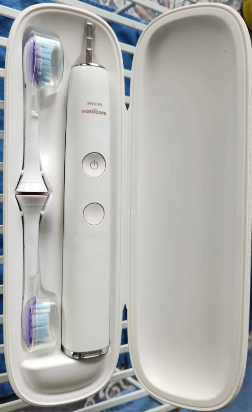 Philips sonicare smoke free no pets