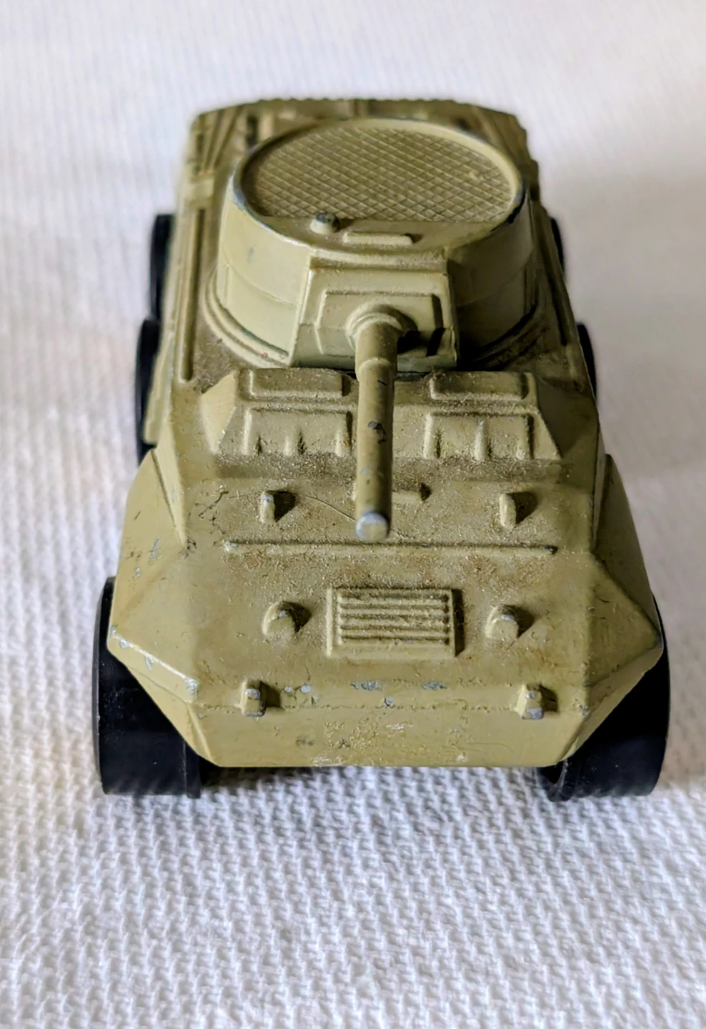 TootsieToy M-8 Armored Car - photo 2