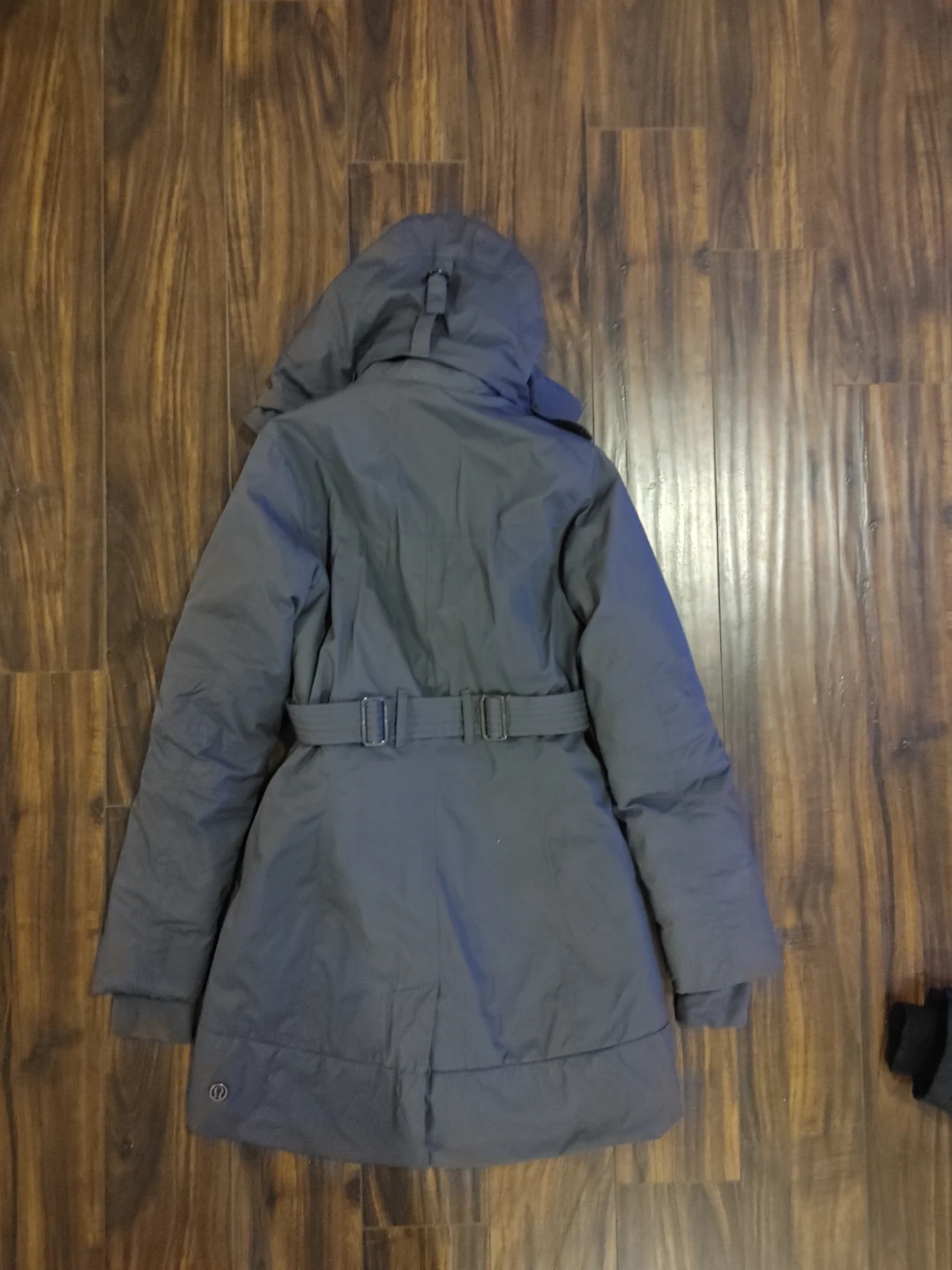 Lululemon Grey Winter Coat with Belt - photo 4