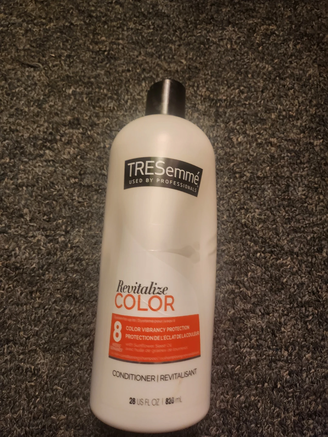 TRESemmé Revitalize Color Conditioner 28 US FL OZ