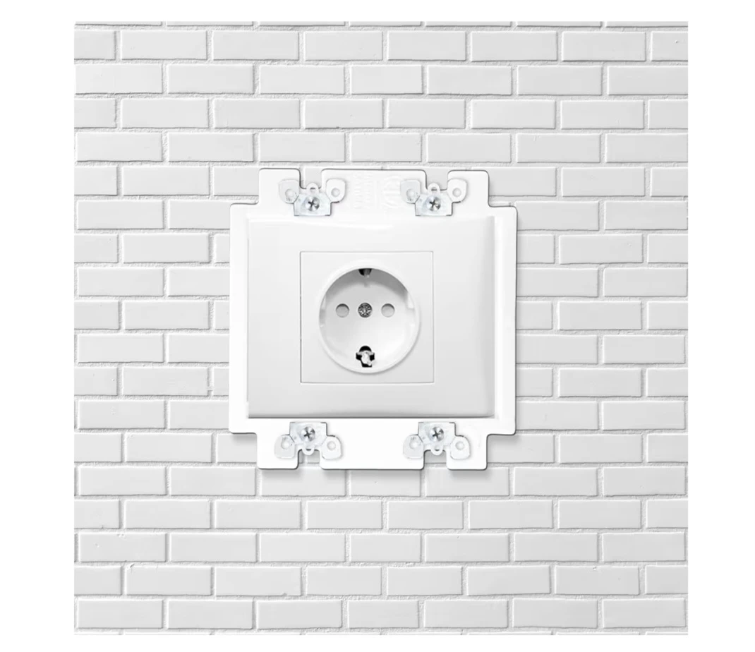 4pcs BE2-4 (2 Gang)with 16pcs Screws Power - photo 5