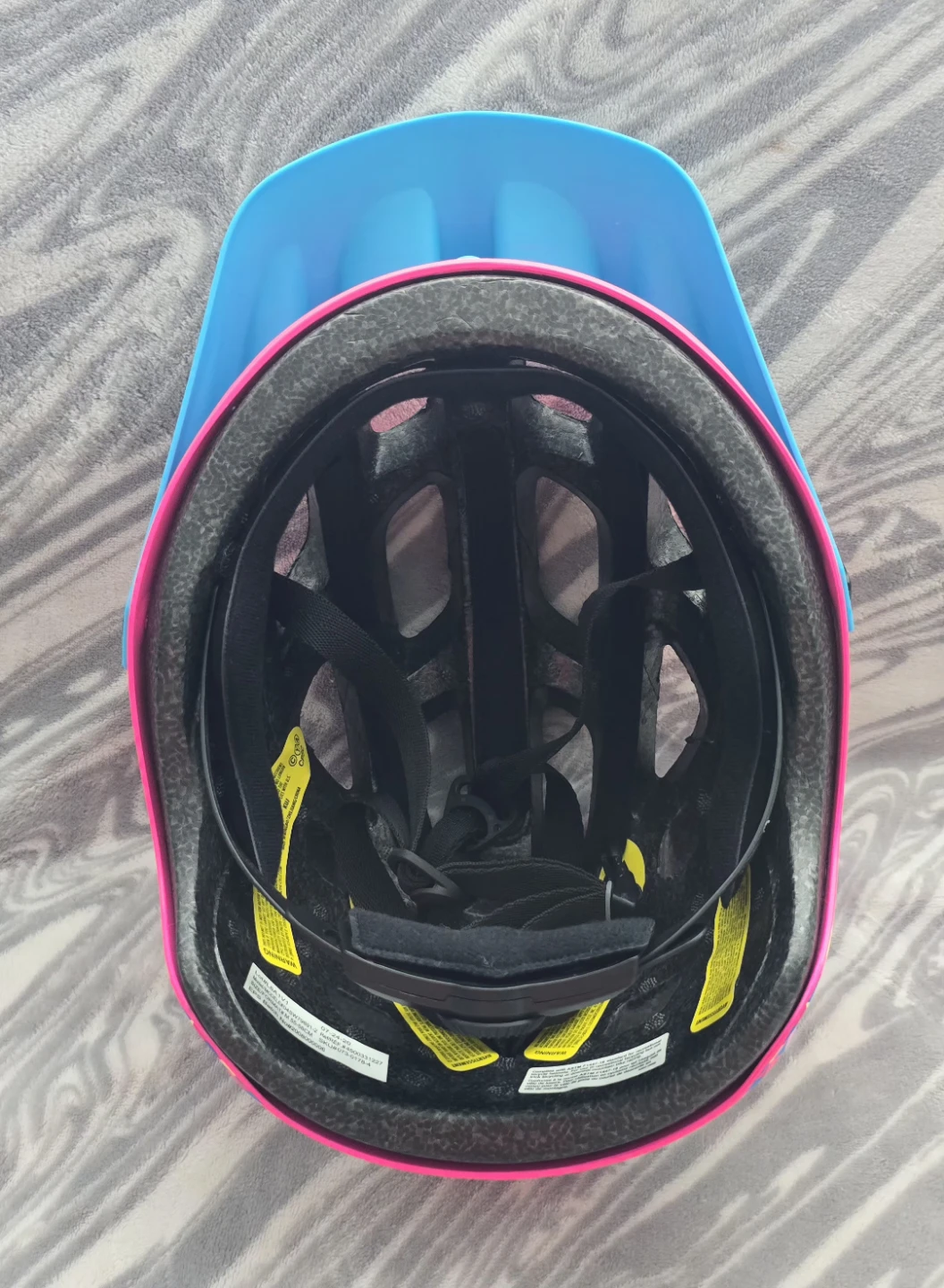 Schwinn Kids Bike Helmet - photo 3