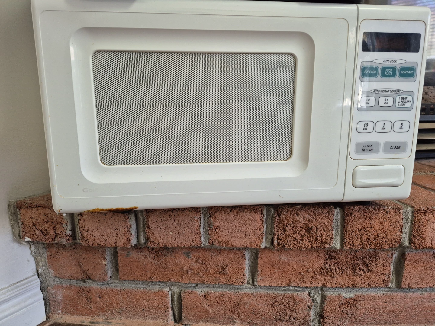 Gols Microwave Oven