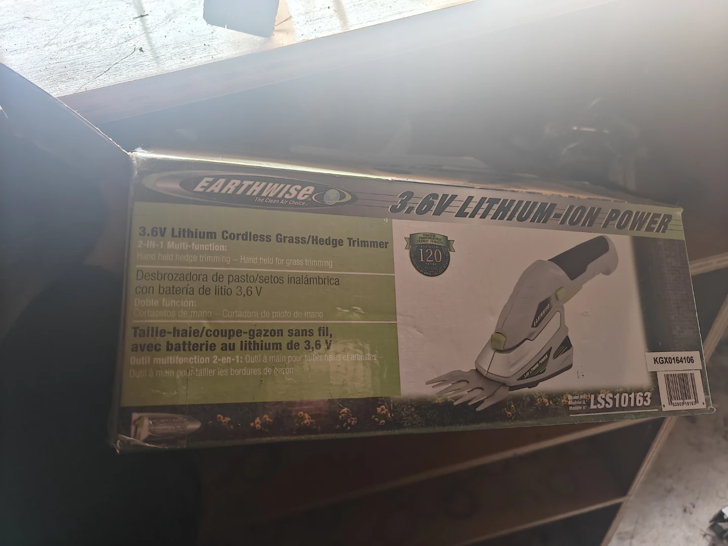 Earthwise 3.6V Lithium Cordless Grass & Hedge Trimmer