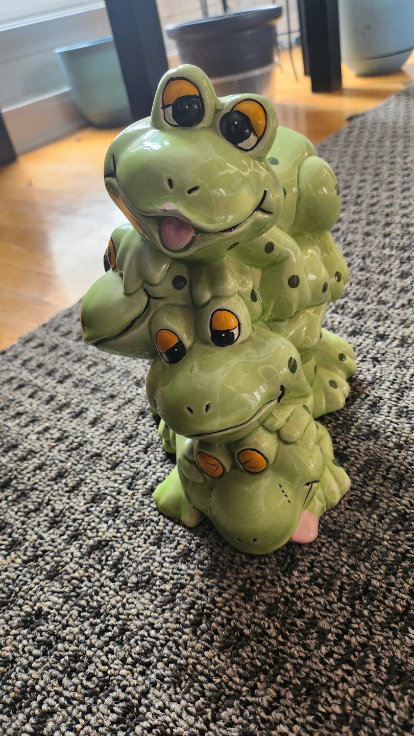 Ceramic Stacked Frog Coin Bank