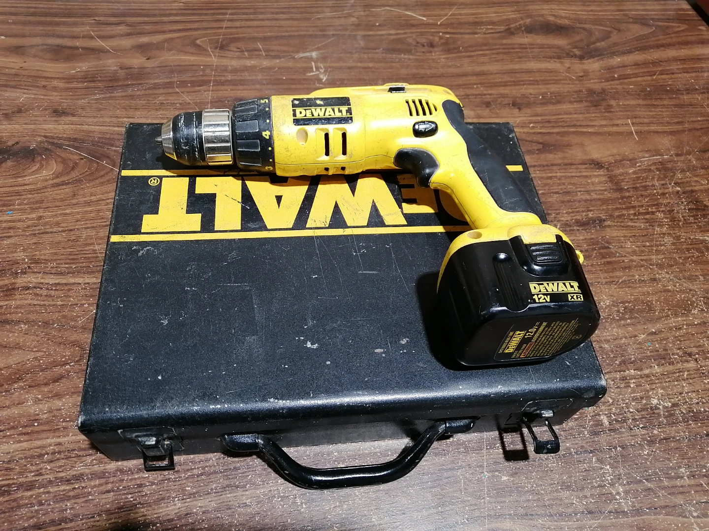 DEWALT 12V XR Cordless Drill with Case and Charger - photo 3