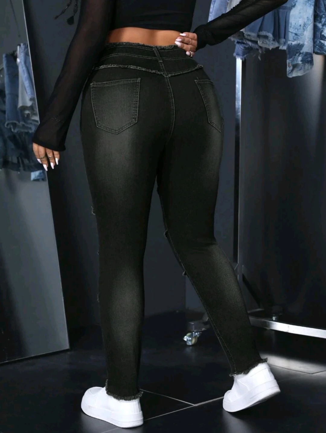 Women's Black Ripped Skinny Jeans - photo 3