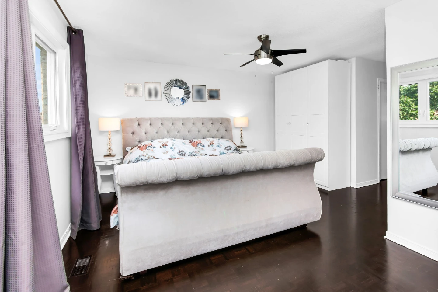 Tufted Grey Velvet Upholstered King Bed Frame - photo 3