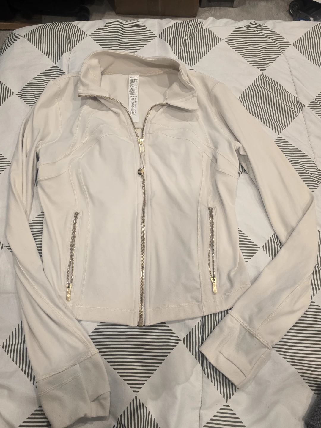 Lululemon Define Cropped Jacket Nulu Size 8