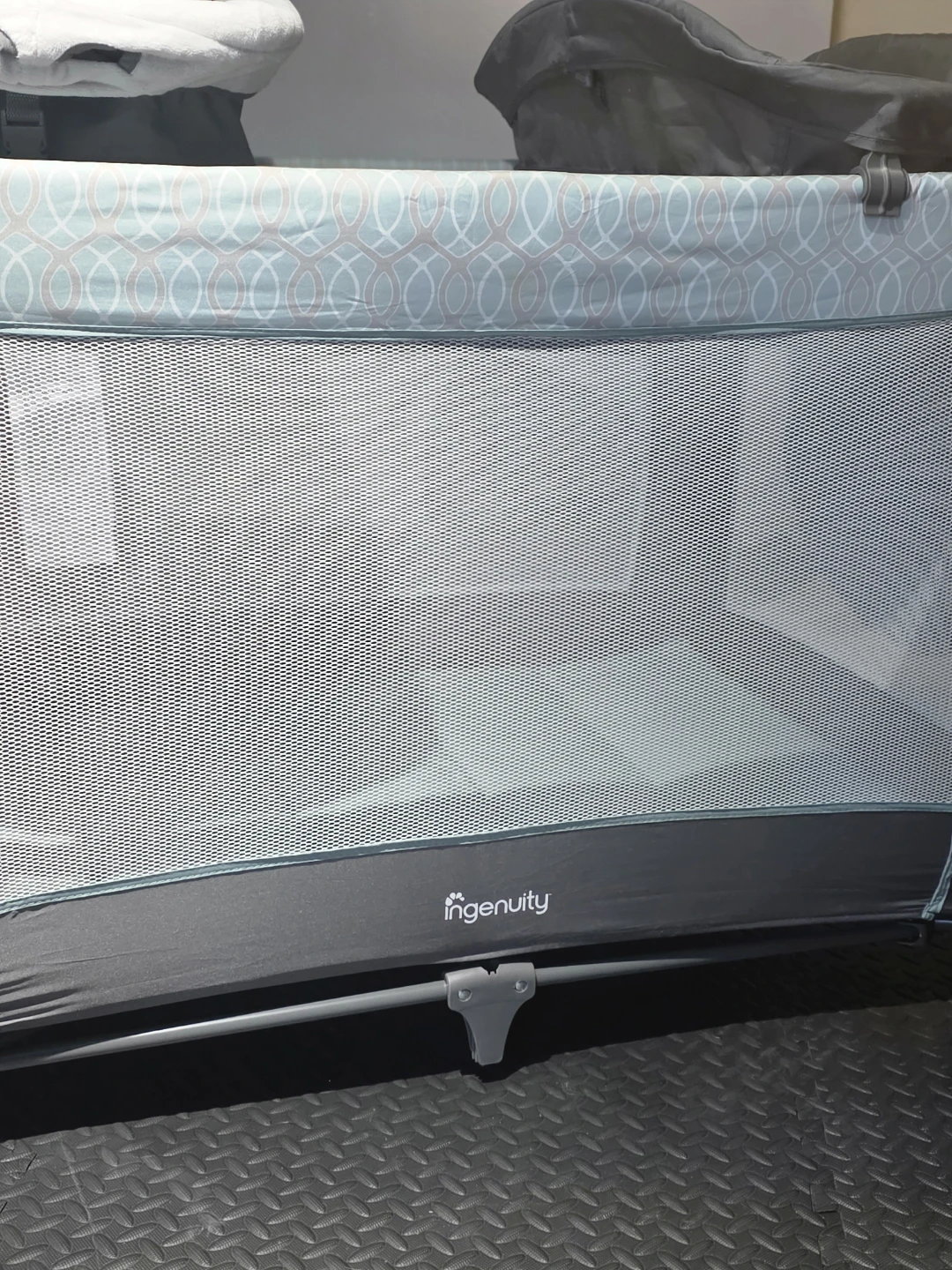 🏆 Ingenuity Playard with Bassinet - photo 2