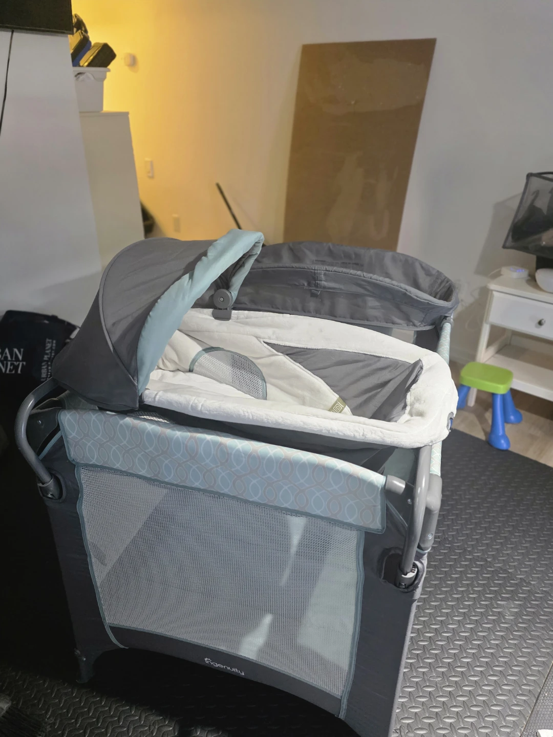 🏆 Ingenuity Playard with Bassinet - photo 3