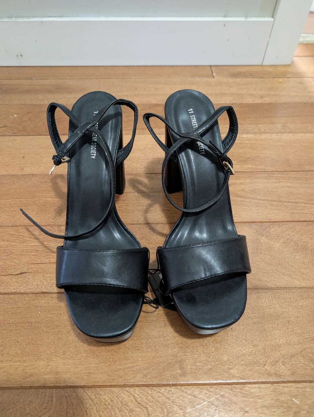 Black Chunky Sandal Streetwear Society Size 11