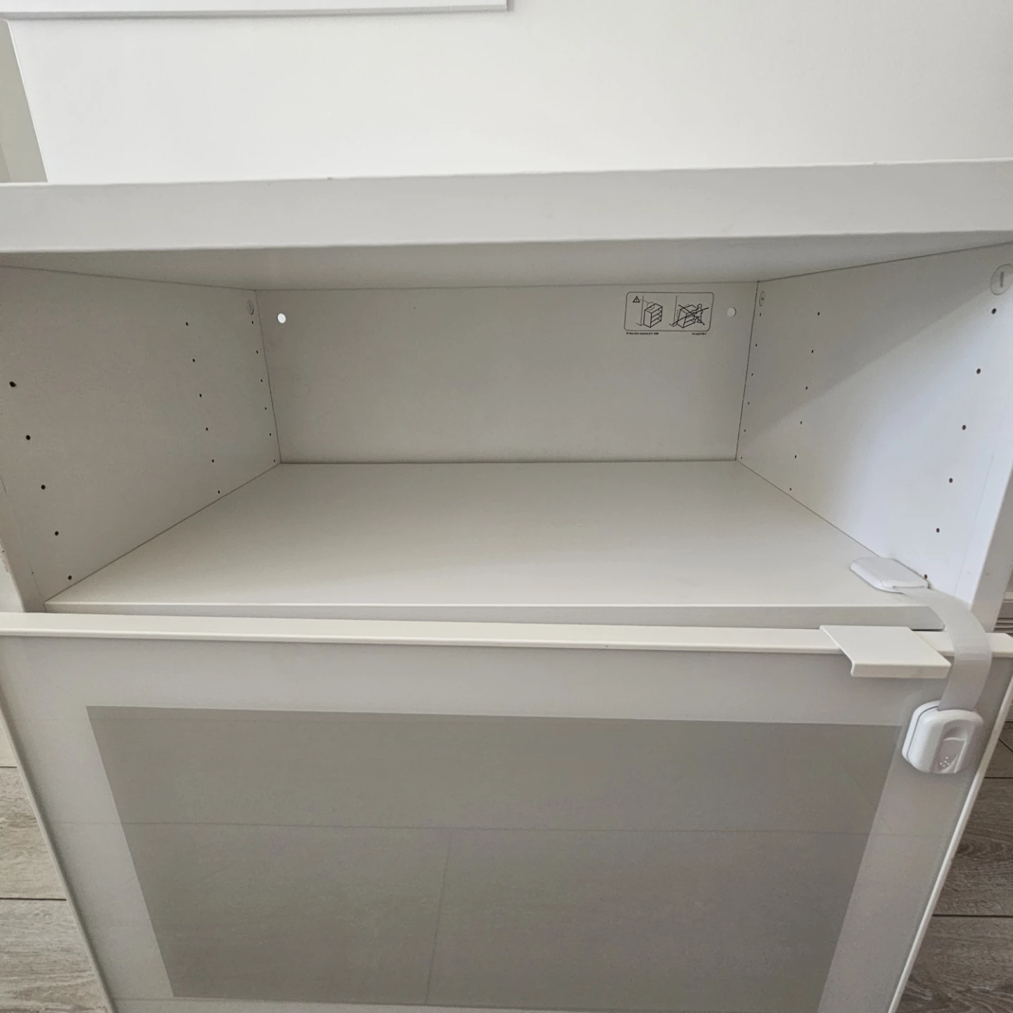 IKEA Besta storage unit - photo 2