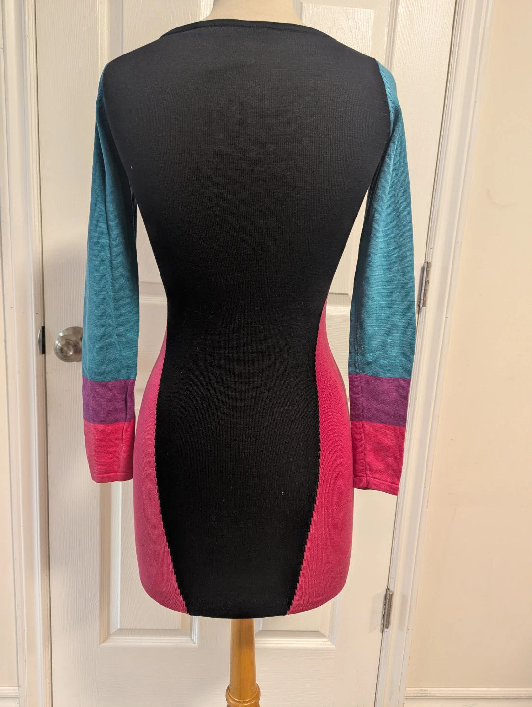 BCBGMAXAZRIA Colorblock Knit Dress XXS - photo 2
