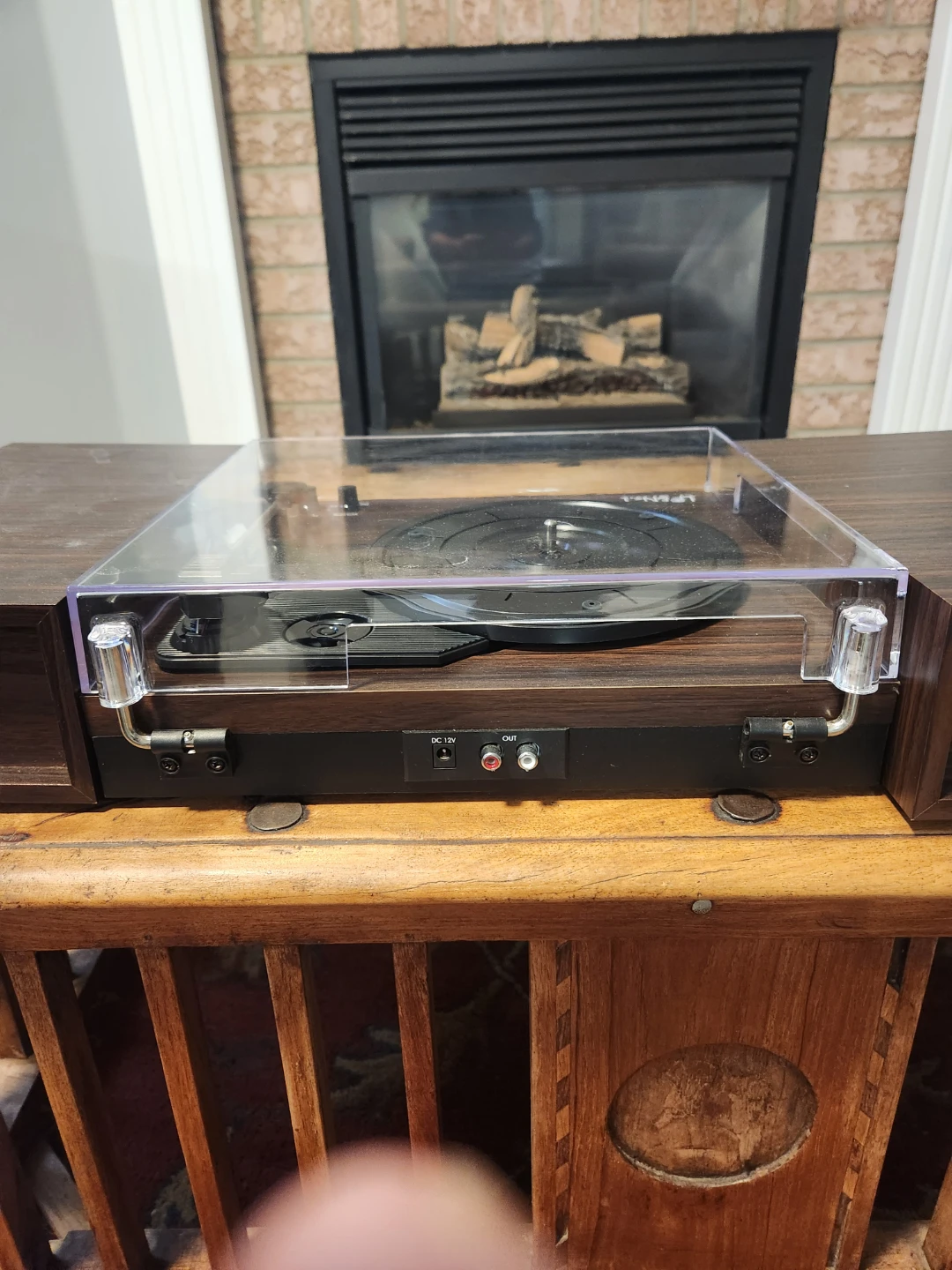 LP&Co. 1 Turntable with Built-in Speakers