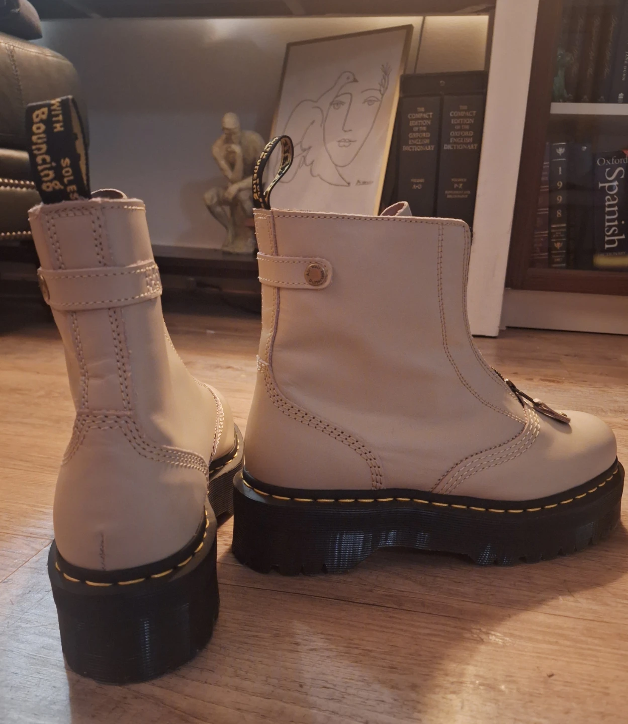 New Doc Martens boots - photo 2