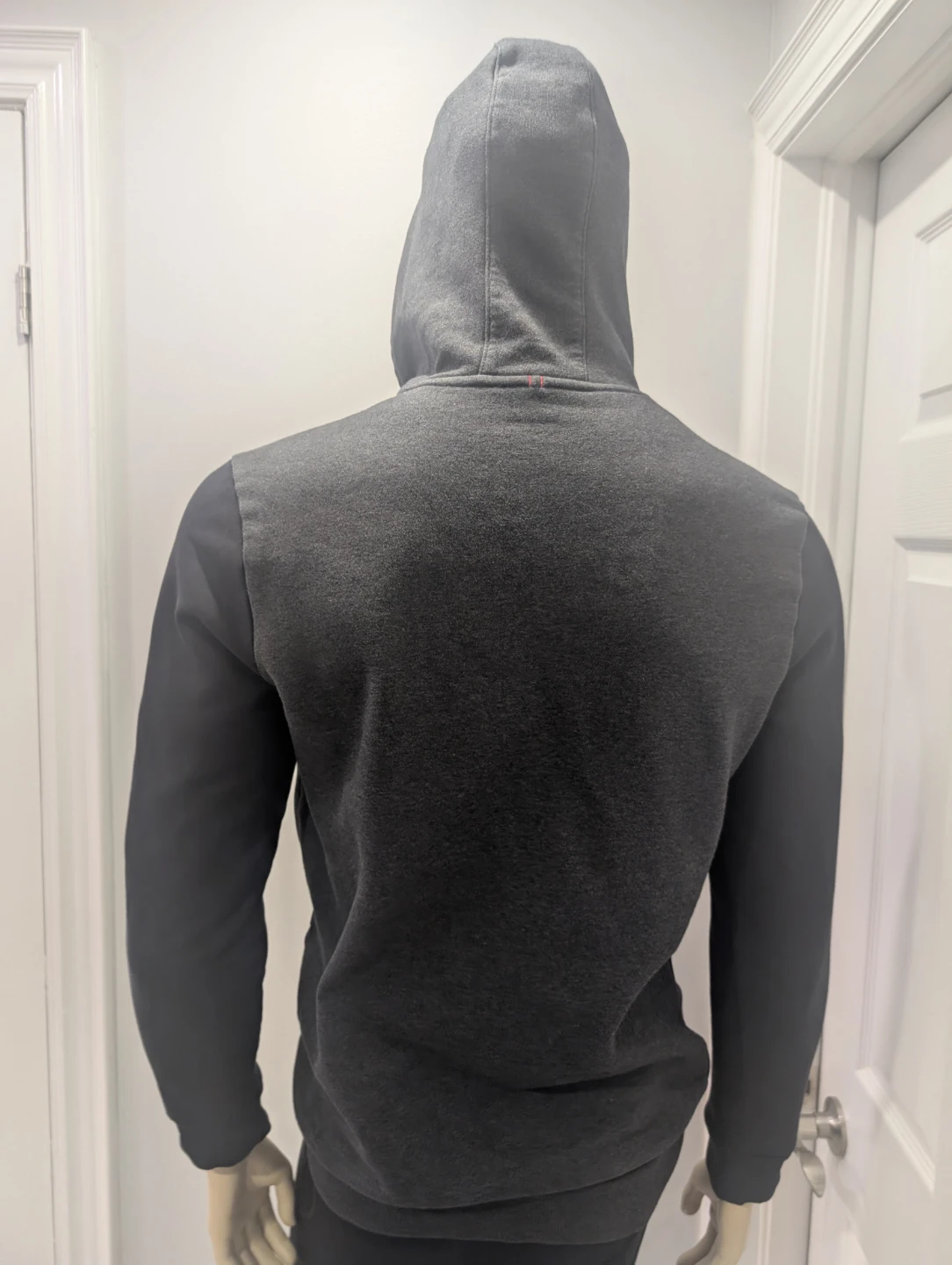 EUC - Men's Calvin Klein Black Hoodie Size S - photo 3