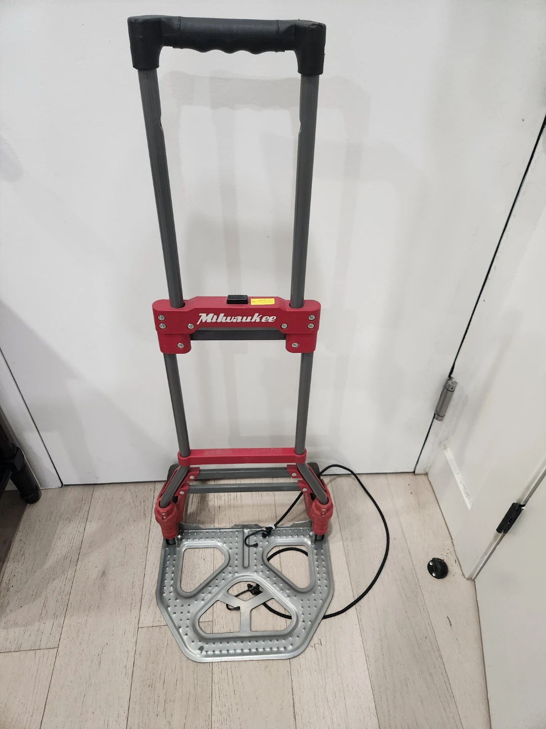 Milwaukee Folding Hand Truck Cart Dolly - photo 2