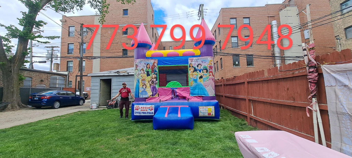 Princess Bounce House renta