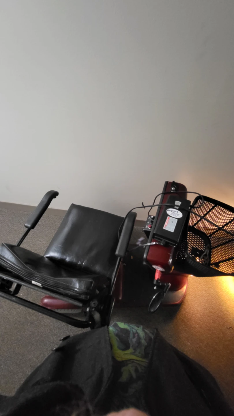 Mobility Scooter - photo 2