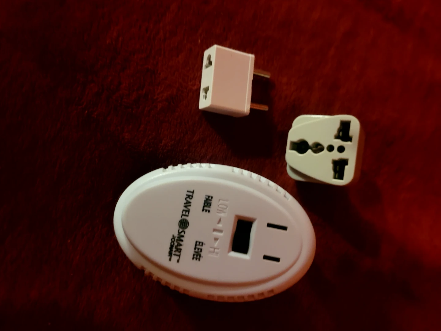 Travel Smart Dual Voltage Converter with Adapters🏆 - photo 2
