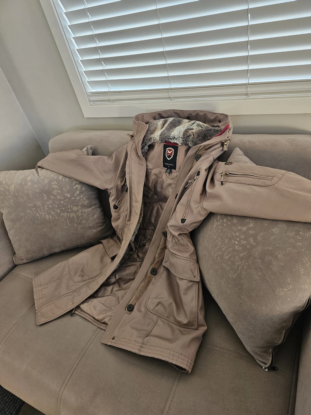 1 Madison Expedition Women's jacket size S/P
