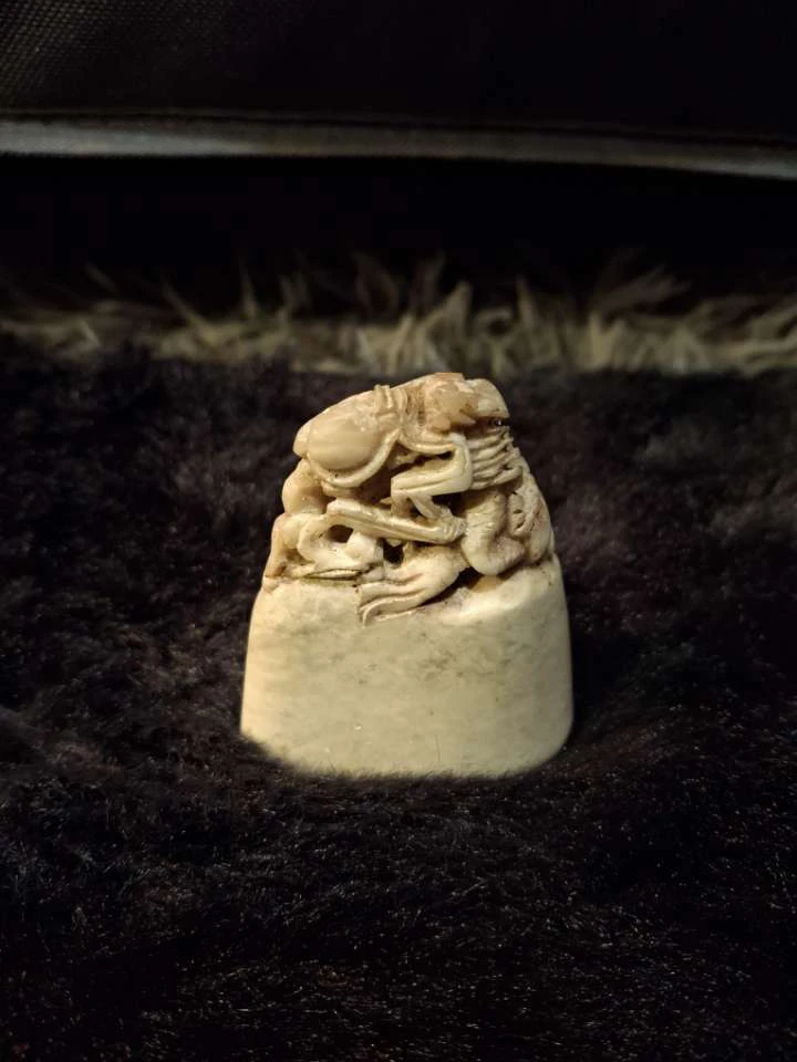 Chinese Red Stone White Stone Carved Dragon Set - photo 4