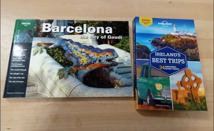 Travelling to Europe lot - Barcelona and Ireland travel books