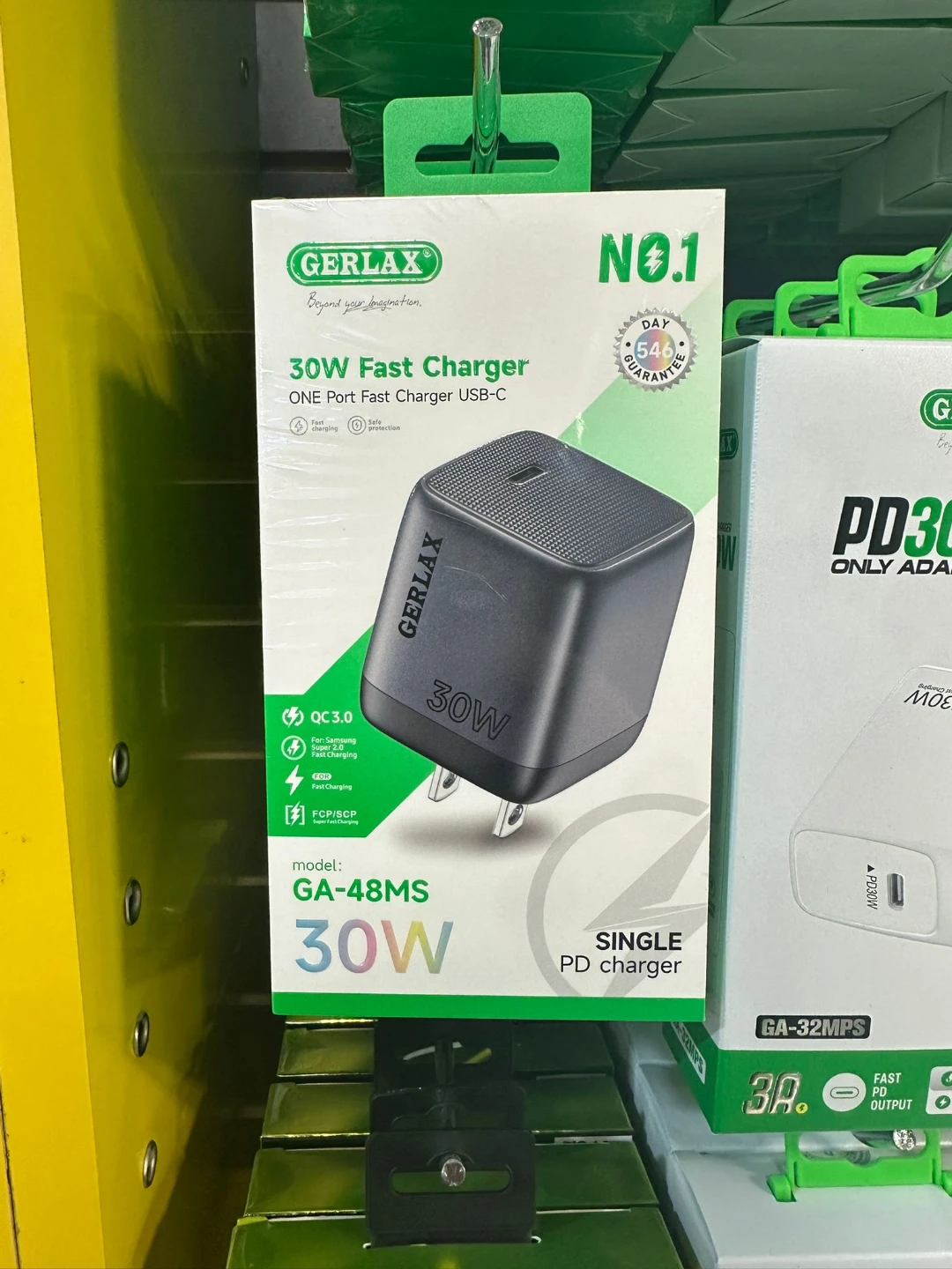 30W Fast Charger Single Port USB-C GA-48MS