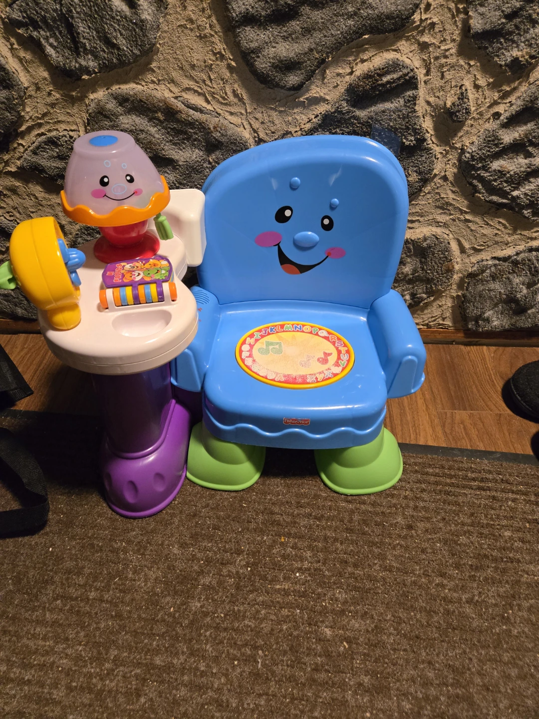 Fisher-Price Laugh & Learn Smart Stages Chair