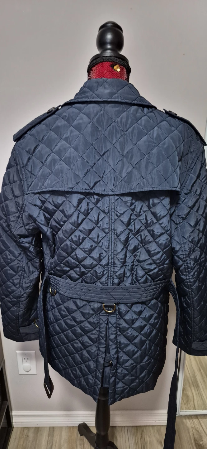 Burberry Quilted Double-Breasted Jacket - photo 2