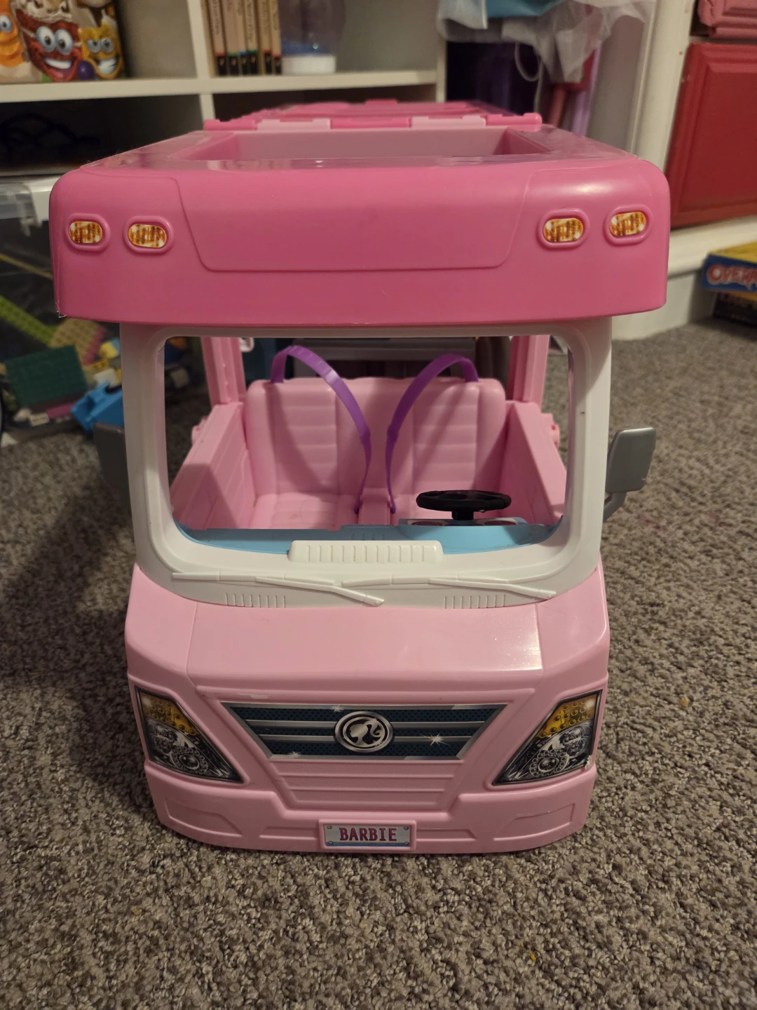 Barbie Camper Van Playset - photo 4