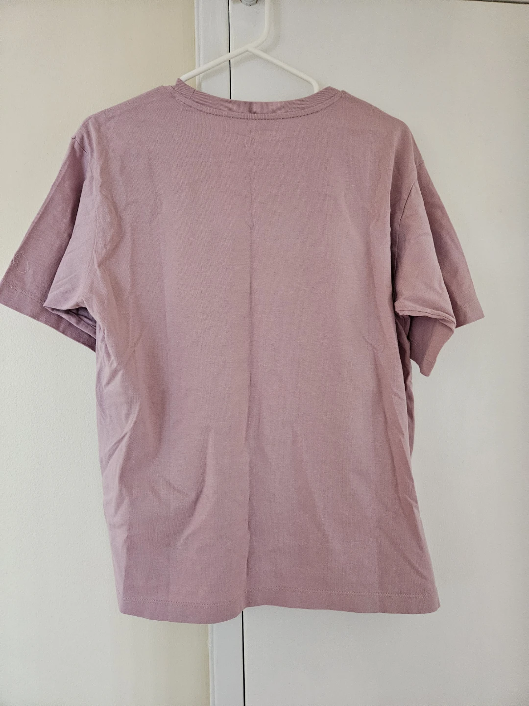 Uniqlo x Labubu Collection T-Shirt Size M - photo 2