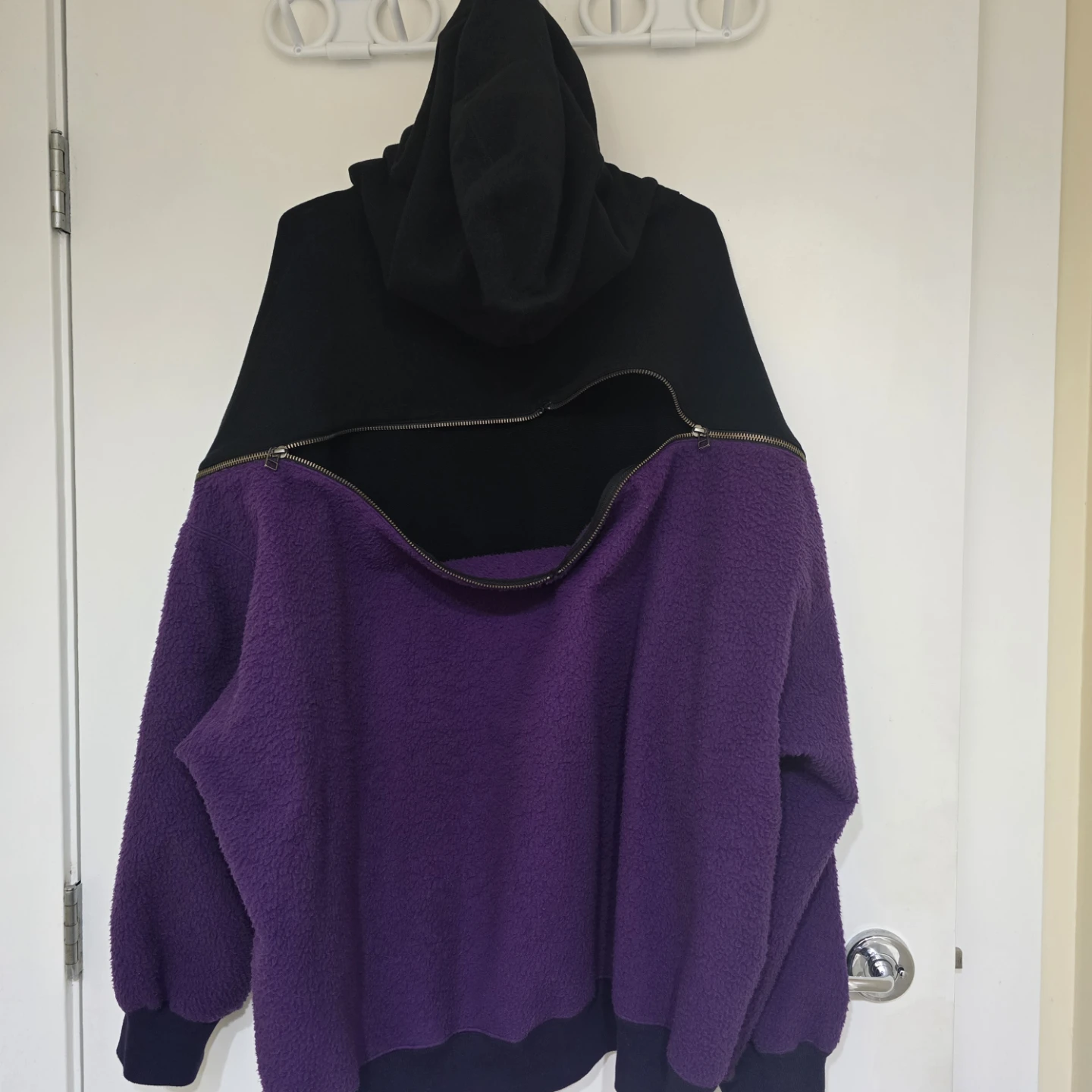 Fasfce Canada Black & Purple Fleece Hoodie - photo 5