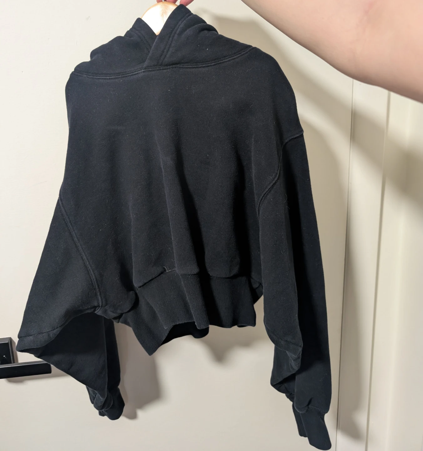 Tna Black Cropped Hoodie - XS