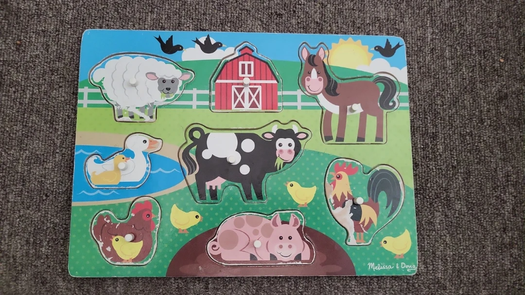 Melissa & Doug Farm Wooden Peg Puzzle