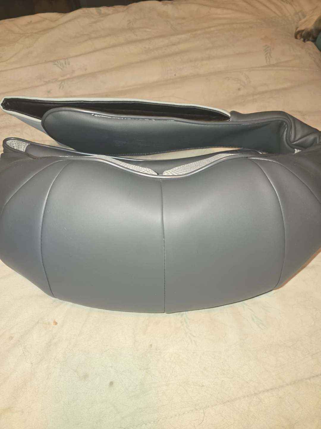 Sonic Comfort Neck and Shoulder Massager with Heat - photo 4