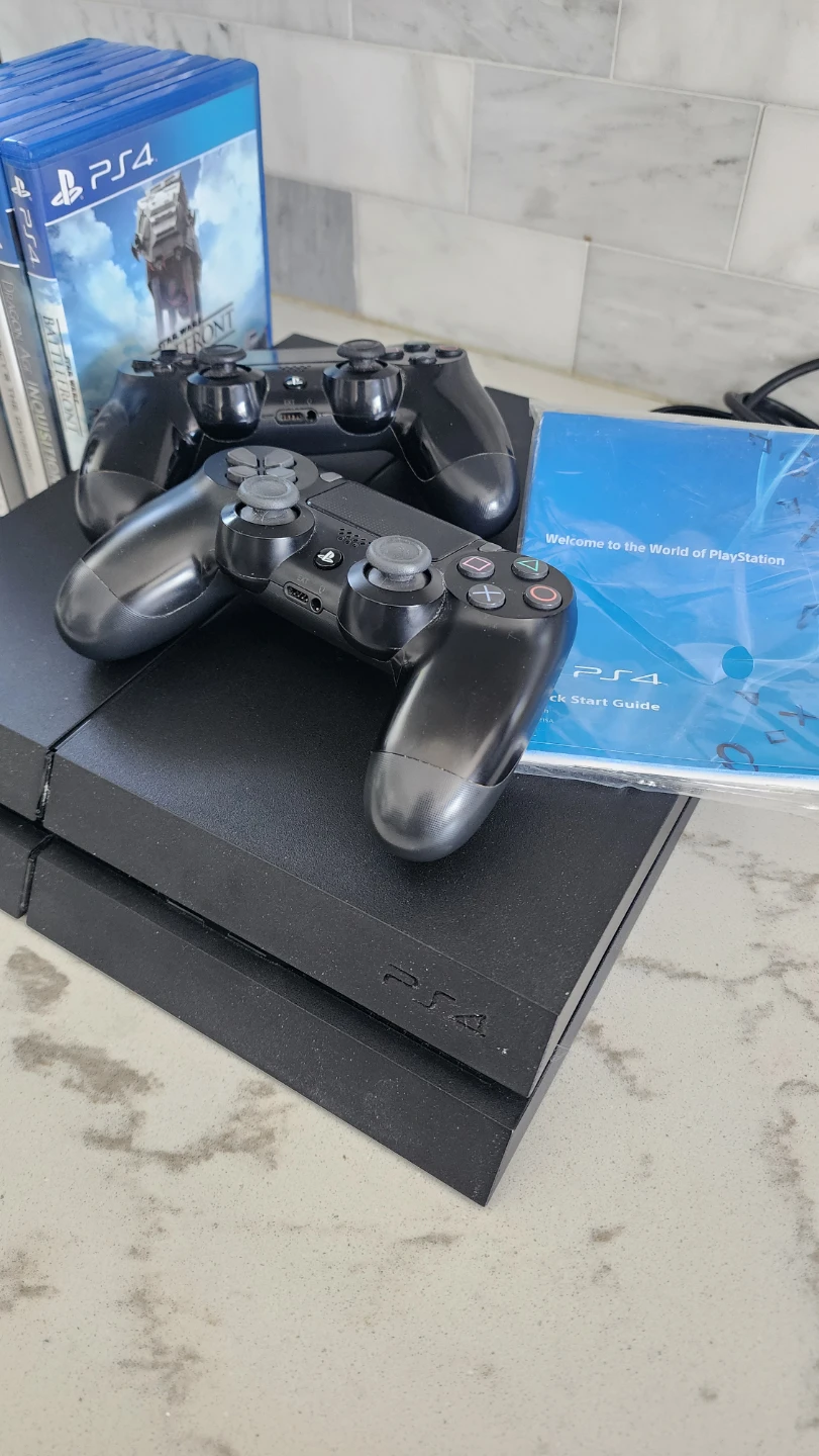 Sony PlayStation 4 Console Bundle with 6 Games - photo 3