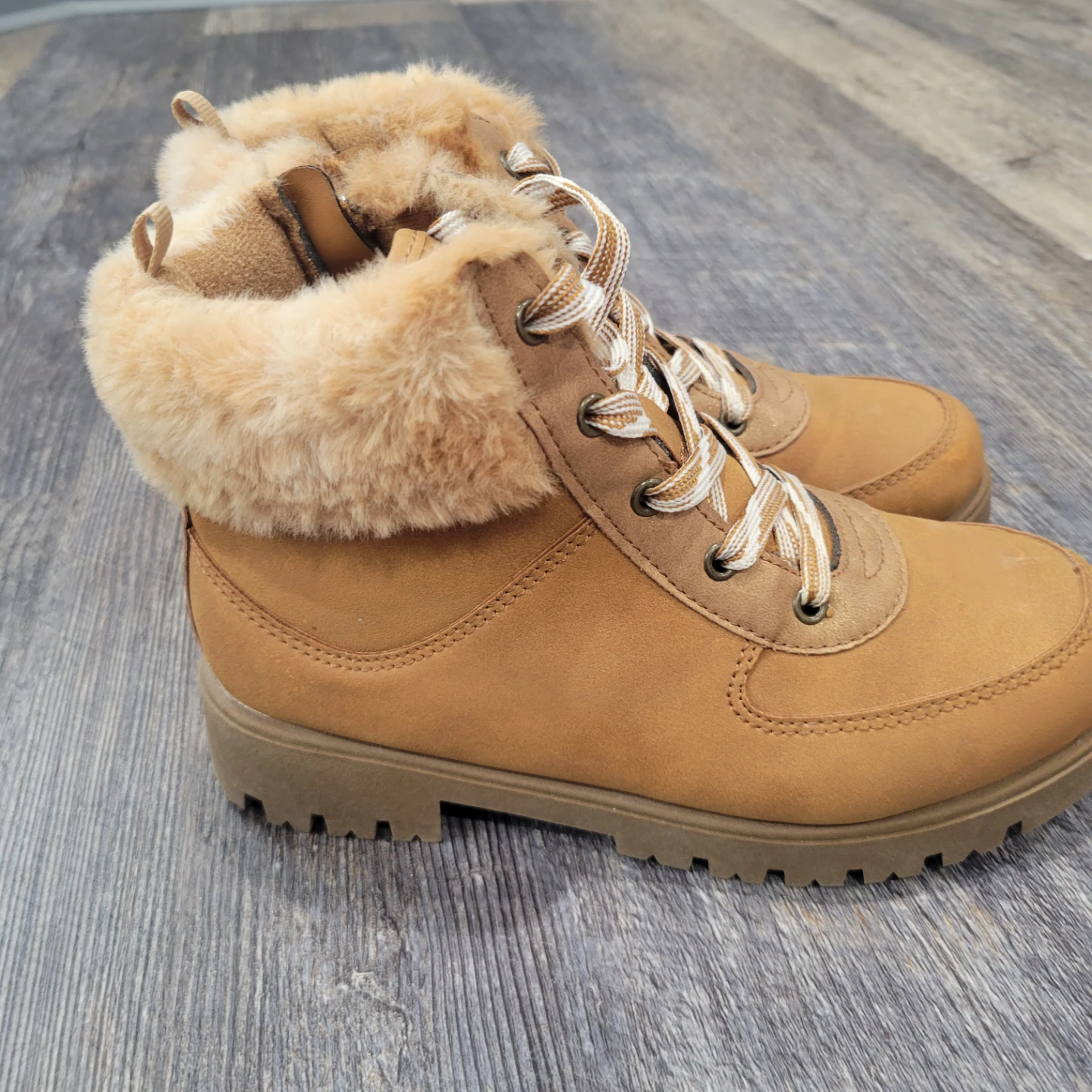 Joe Fresh Women's Tan Winter Boots Girls  Size 4 - photo 4