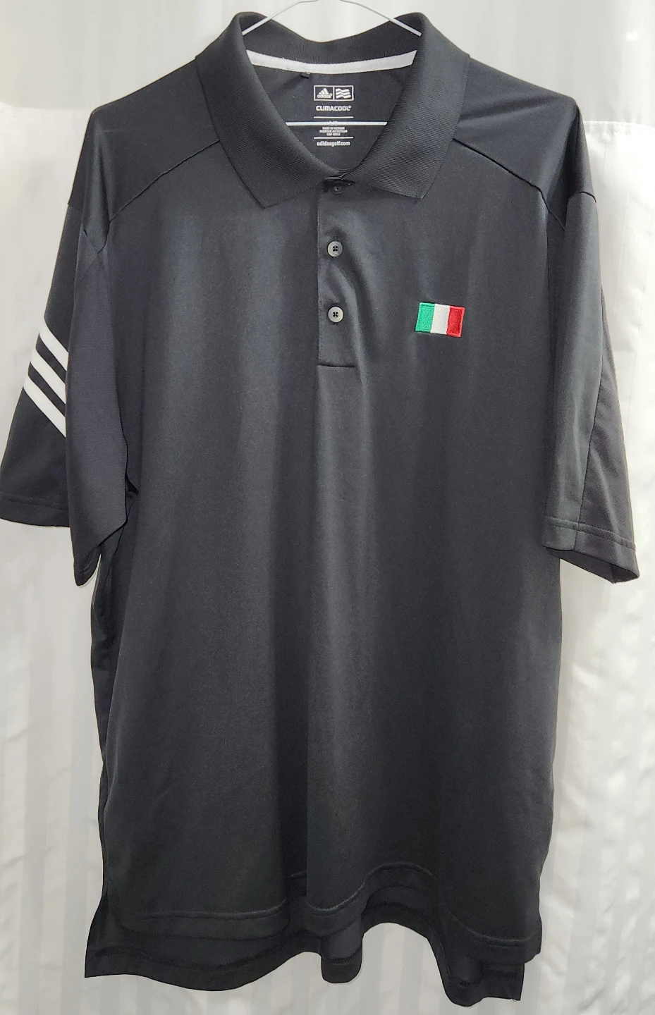 ADIDAS GOLF NEW SMOKE FREE NO PET'S