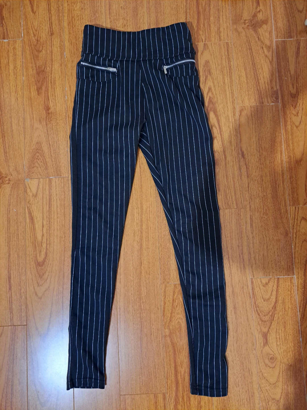 🛍Black Pinstripe Pants with Zipper Pockets🛍