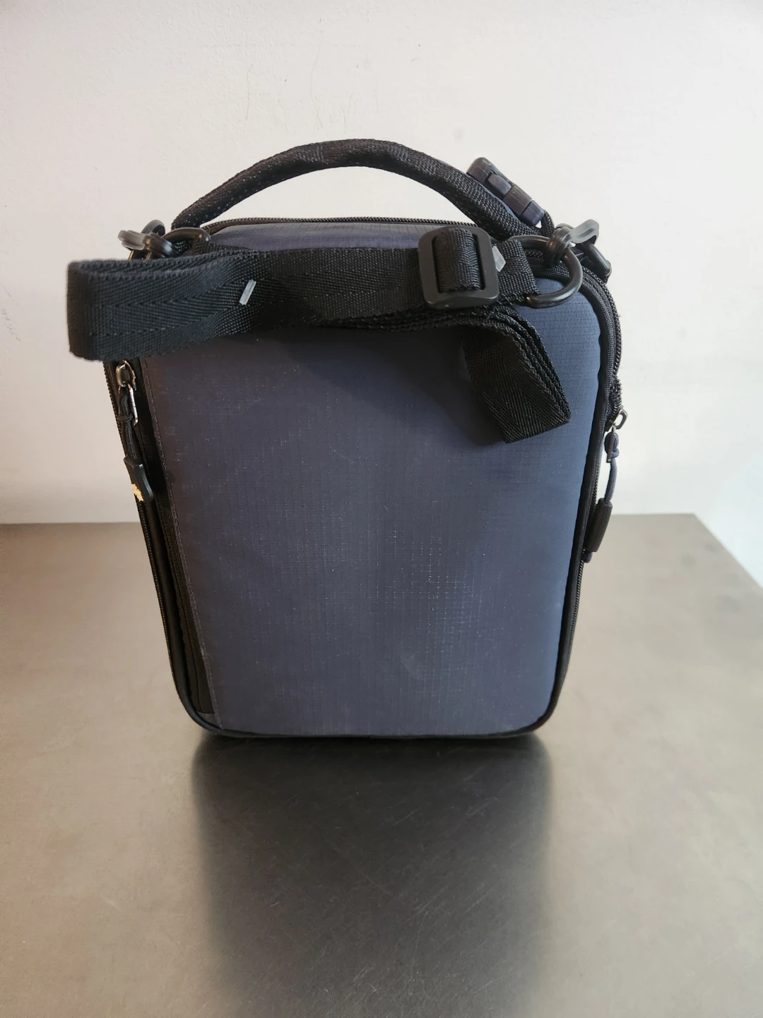 Tommy Bahama Blue Lunch Bag - photo 2
